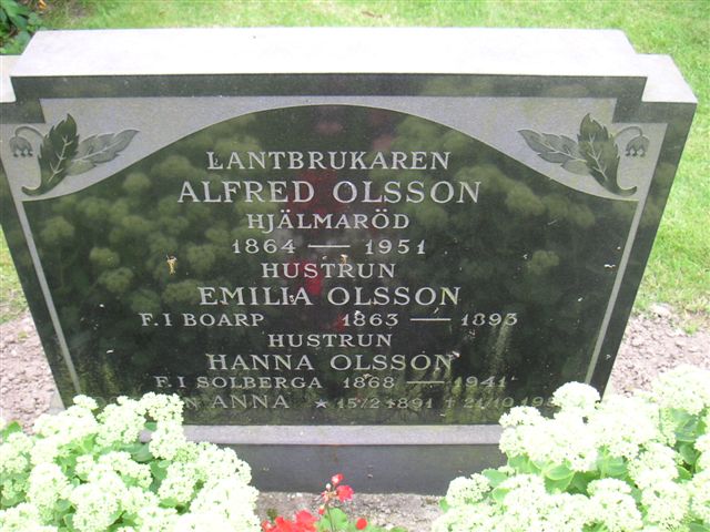 alfred_emilia_hanna_anna_olsson.jpg